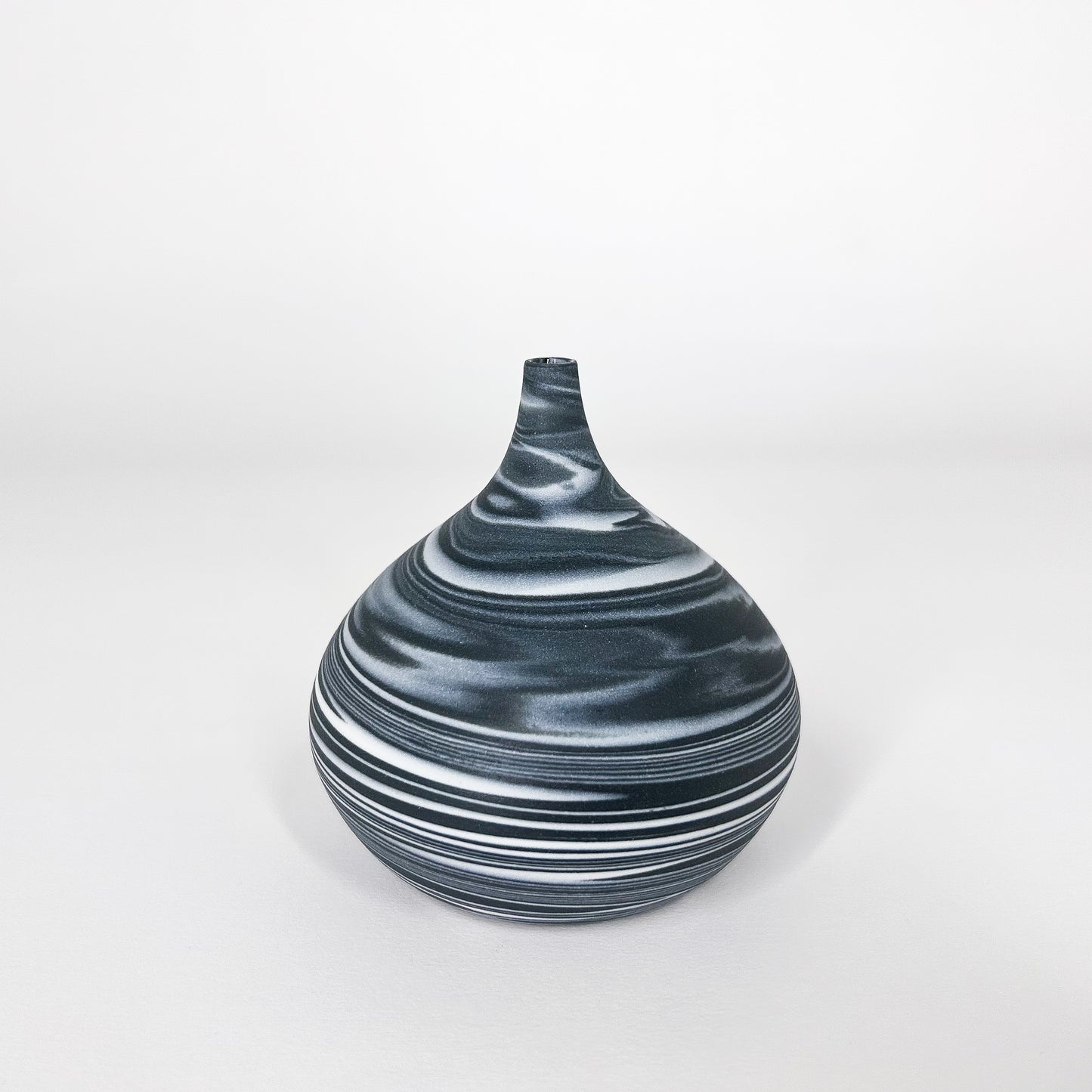 Black and White Porcelain Mini Vase