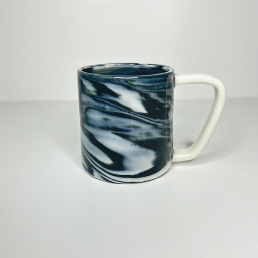 Black and White Glossy Porcelain Mug