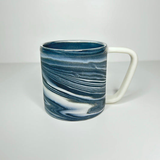 Black and White Chattered Porcelain Mug