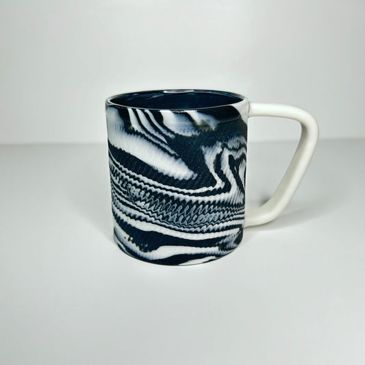 Black and White Chattered Porcelain Mug