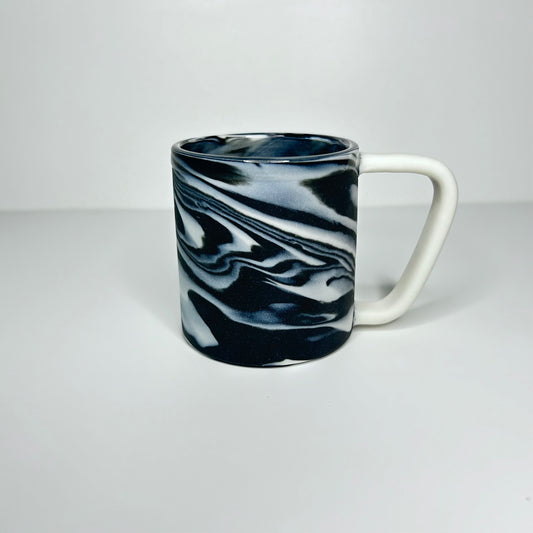 Black and White Smooth Porcelain Mug