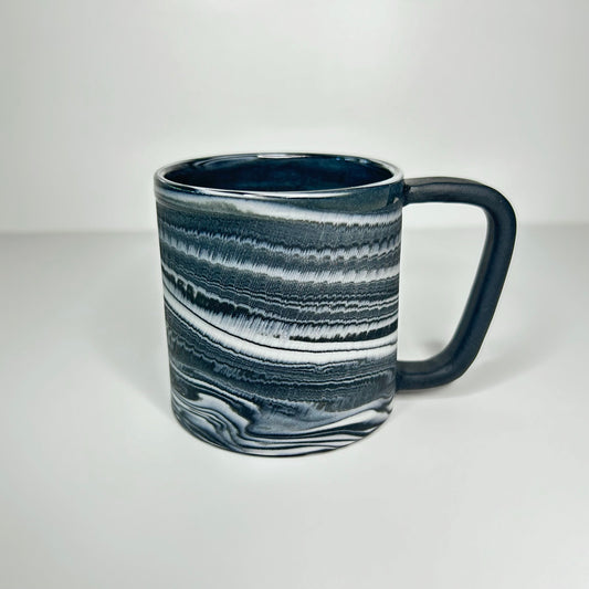 Black and White Chattered Porcelain Mug