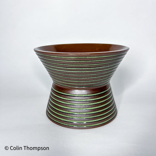 Inlaid Hourglass Dover Green Planter with Exposed Clay