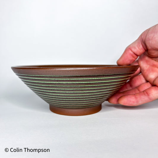 Inlaid Dover Green Bowl with Exposed Clay