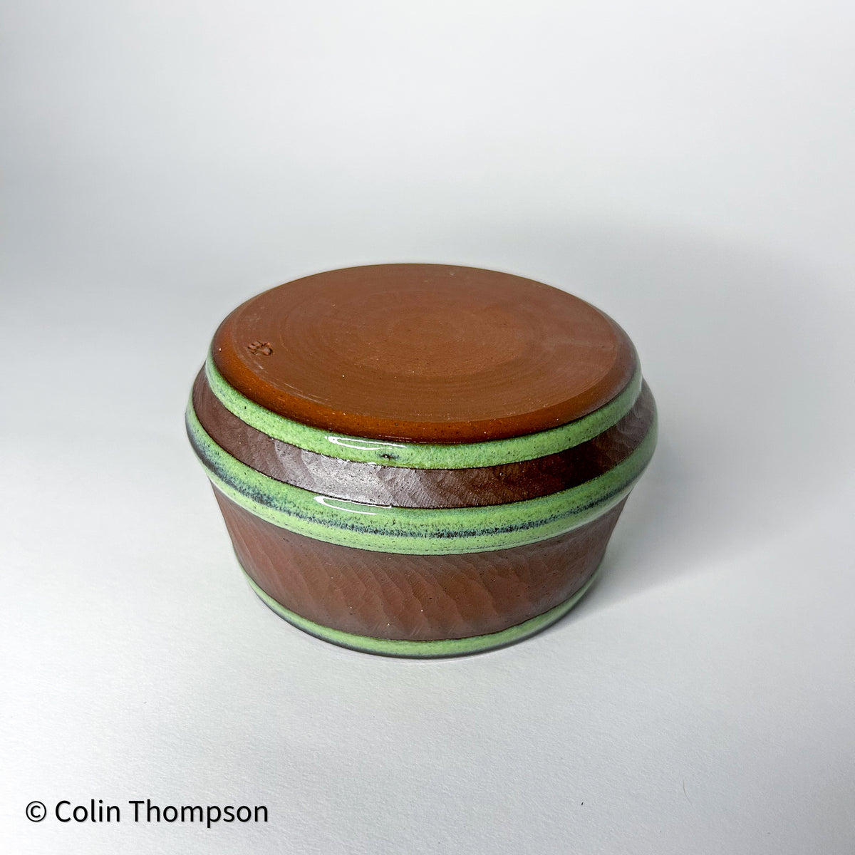 Dover Green Dish with Exposed Chattered Clay
